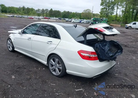 2012 Mercedes-Benz E 350 4Matic из США, поврежденный, VIN WDDHF8JB0CA617046